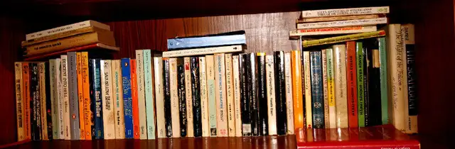 Classics XX Century Books Most Major Authors / Titles in Fiction in Markham / York Region - Image 4