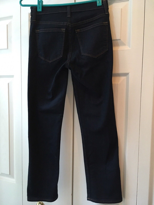 J Crew Vintage Cropped Dark Wash Jeans in Women's - Bottoms in Bedford