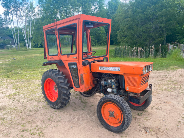 Kubota L225 Tractor in Farming Equipment in Trenton