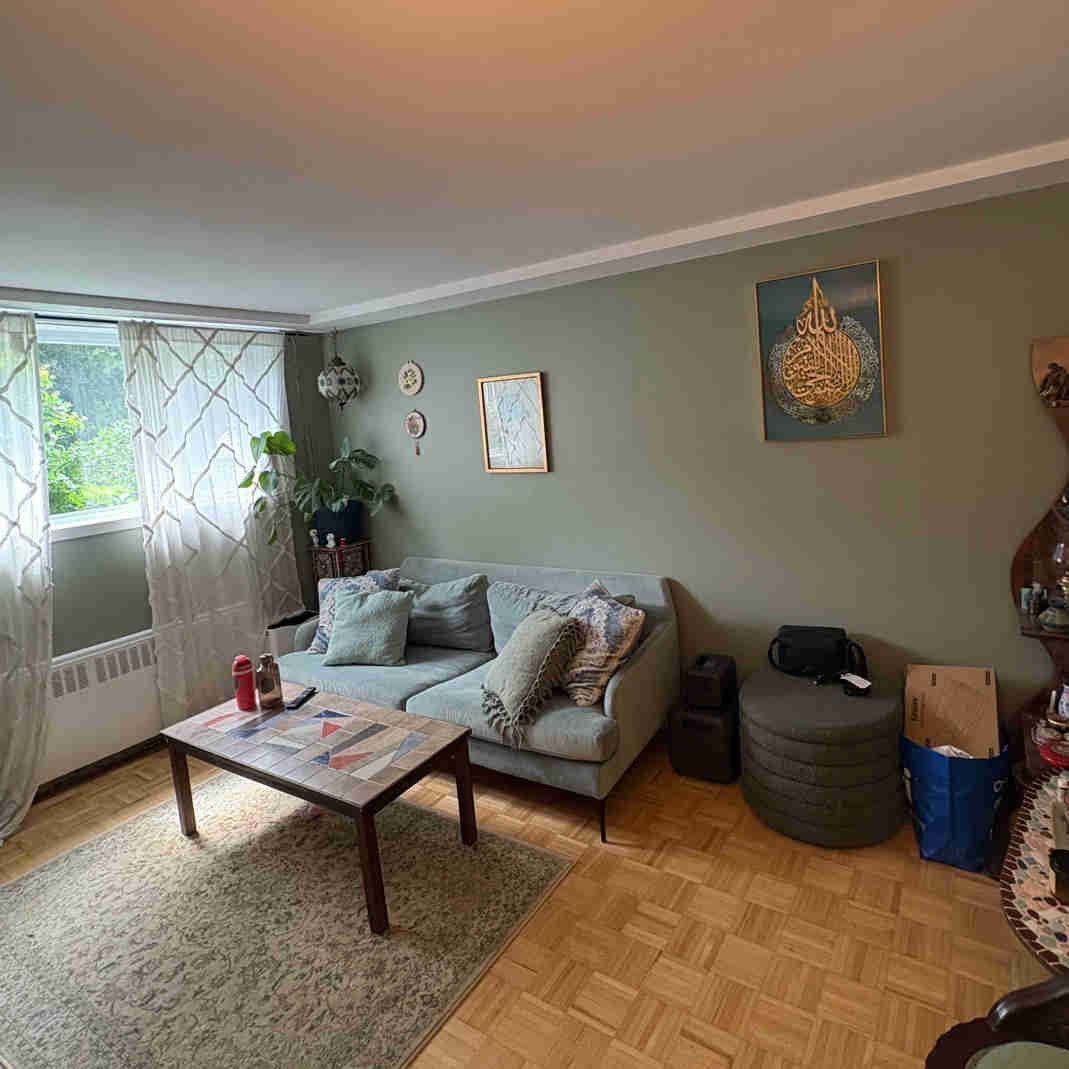 4 1/2 à louer Vieux-Longueuil - CESSION DE BAIL (chauffé/metro) — photo 1
