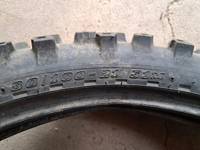Dunlop Sports K490, 80/100-21 Tire. Used in Tires & Rims in Lethbridge - Image 3