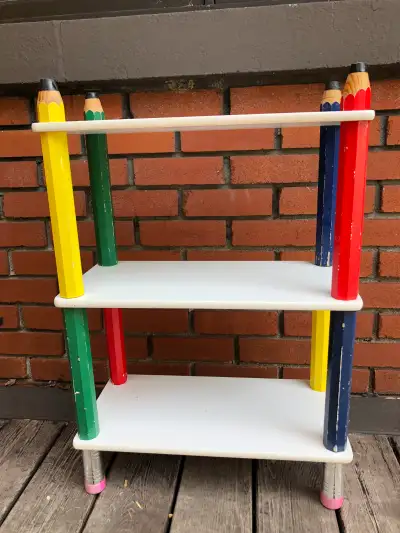 Wooden Children's Bookcase Etagère en bois, View more