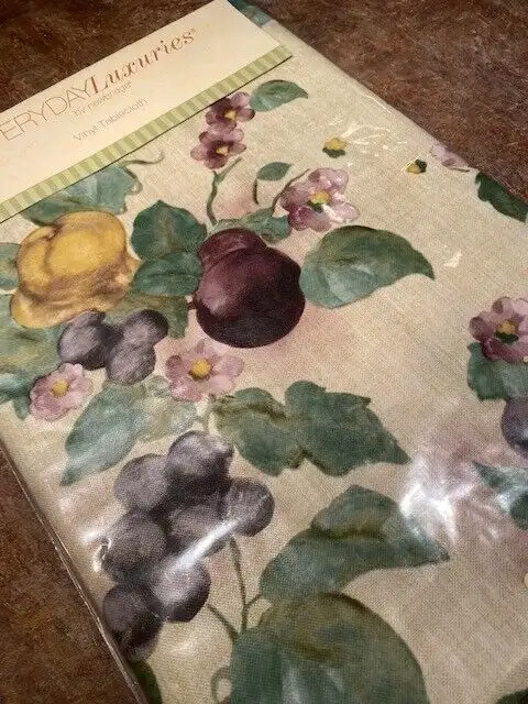Large Everyday Luxury Vinyl Tablecloth with Flannel Back63234678261633123