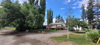 Welcome to your ultimate rural homestead! Conveniently located in a scenic setting right between Wil...