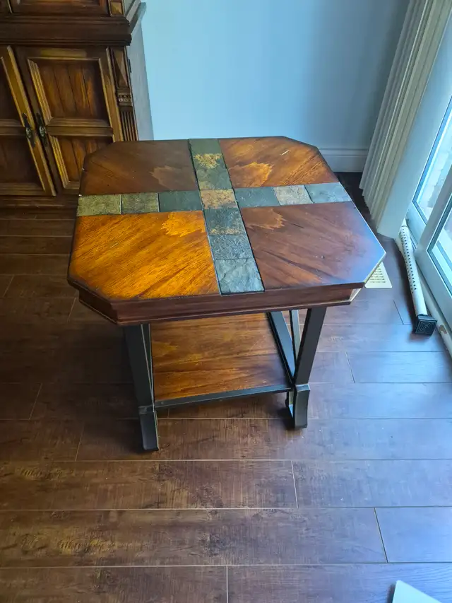 Coffee Table & 2 End Tables | Coffee Tables | Hamilton | Free local ...