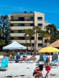 Beach Condo, Siesta Key, Sarasota, FL, 2 bdrm directly on Beach!