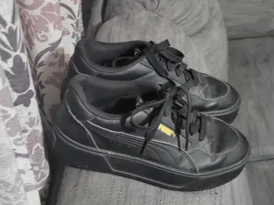 PUMA Womens shoes 9.5, View more