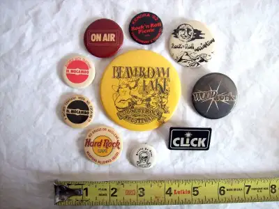 10 RARE AND HIGHLY COLLECTIBLE ROCK N ROLL BUTTONS PINS YOU WILL NOT FIND ALL OF THESE PINS ANYWHERE...