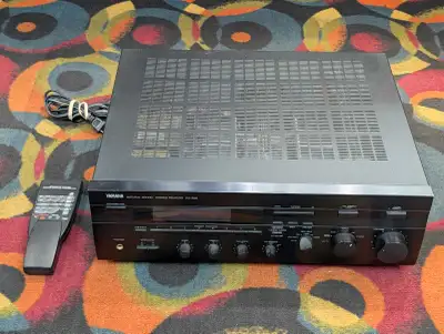 Yamaha RX596 stereo receiver , View more