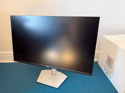 Bought in March of last year. It’s pristine, in perfect state. This monitor is amazing, fastastic co...