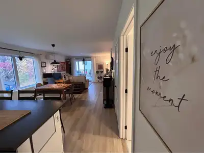 Bienvenue au 1368 rue des Érables! Charmant 4 1/2+ à Saint-Lambert-de-Lauzon dans le tout nouveau Qu...