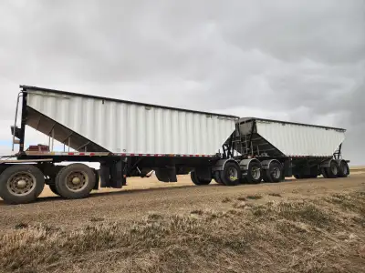 For sale Doepker grain super b trailers 22.5 tires Maxx air Tire Inflation system Safety expires Apr...