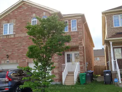 4 Bedroom Entire Semi- Detached House for Lease in Mississauga.
