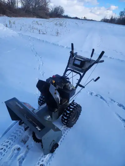 Murray Snowblower 11hp 29”, View more
