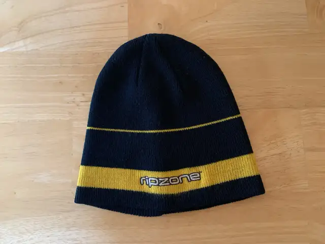Ripzone Toque  in Men's in Penticton - Image 2