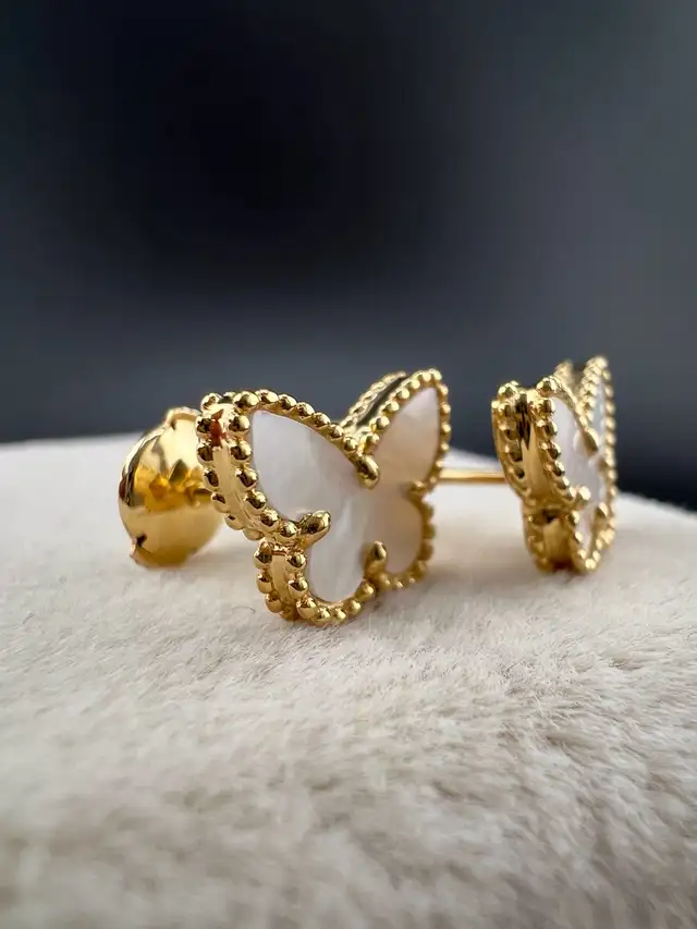 Van Cleef & Arpels Sweet Butterflies earstuds63235093639937122