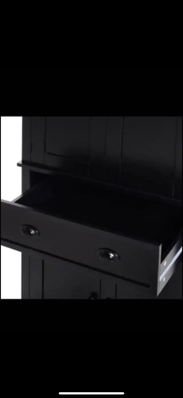 Kitchen cabinet  in Storage & Organization in Markham / York Region - Image 6