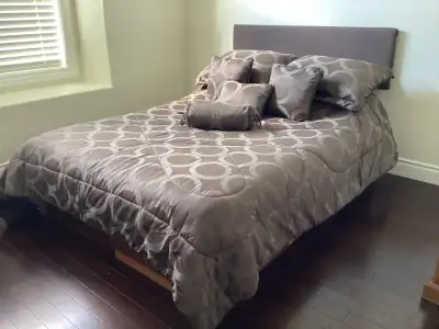 Bed - Double - clean mattress included, View more