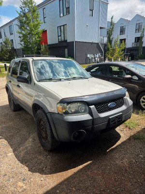 2005 Ford Escape