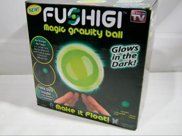 Fushigi MAGIC BALL Vintage FLOATING GLOW in the DARK Tricks in Toys & Games in Oakville / Halton Region