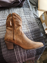 Womans cowgirl boots