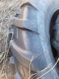520 85 46 Michelin tractor tire