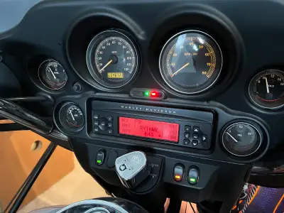 Moto Harley Davidson FLHTC 2008 très bien entretenu 1584 cc Les trois huile ont été changé récemment...