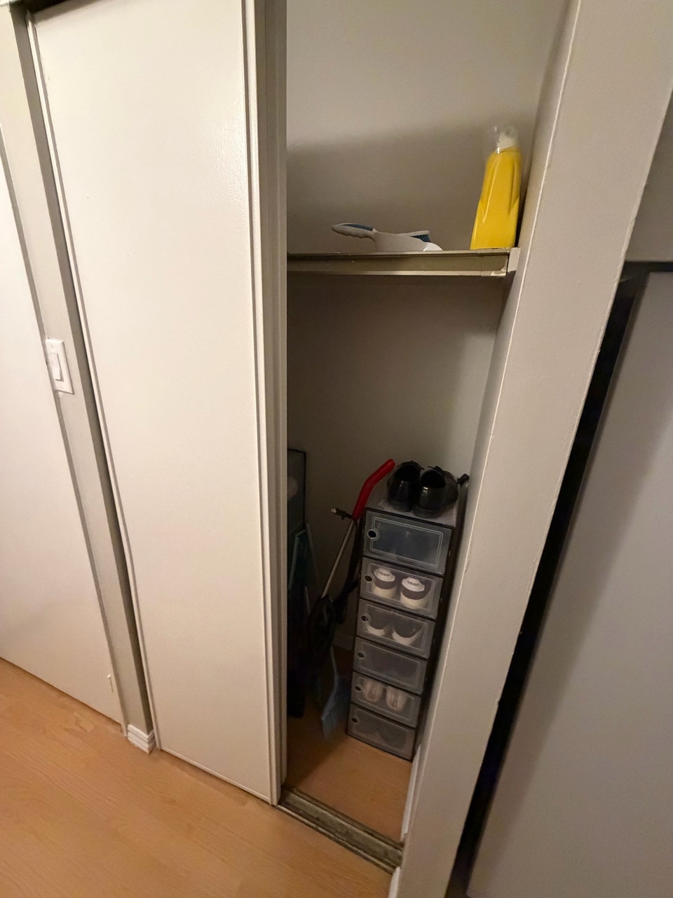 Bachelor Apartment – $1,470/month 5