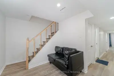 # ✨ Fully Furnished Private Room for Rent in a Brand-New 2 bedroom Basement Apartment – South Oakvil...