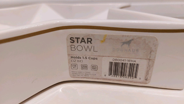 *Brand New* Ceramic Star Shape Pet Bowl in Accessories in Mississauga / Peel Region - Image 2