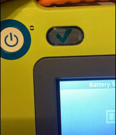 ZOLL aed 3, View more
