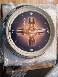 Neapco 16" chromed steel clock