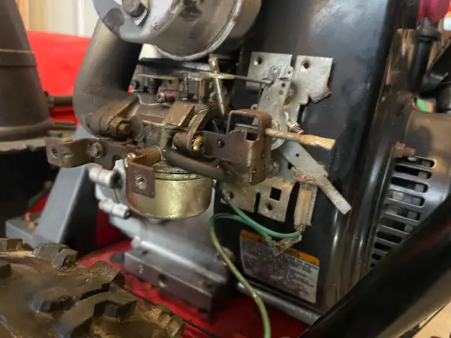 Professional snowblower repair… in Snowblowers in City of Toronto - Image 4