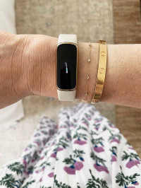 Fitbit Luxe Gold 