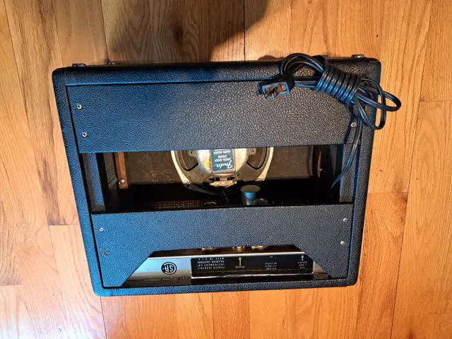 Price drop:Fender Champ Blackface Tube Amp. 1966! FREE SHIPPING! in Amps & Pedals in City of Toronto - Image 3