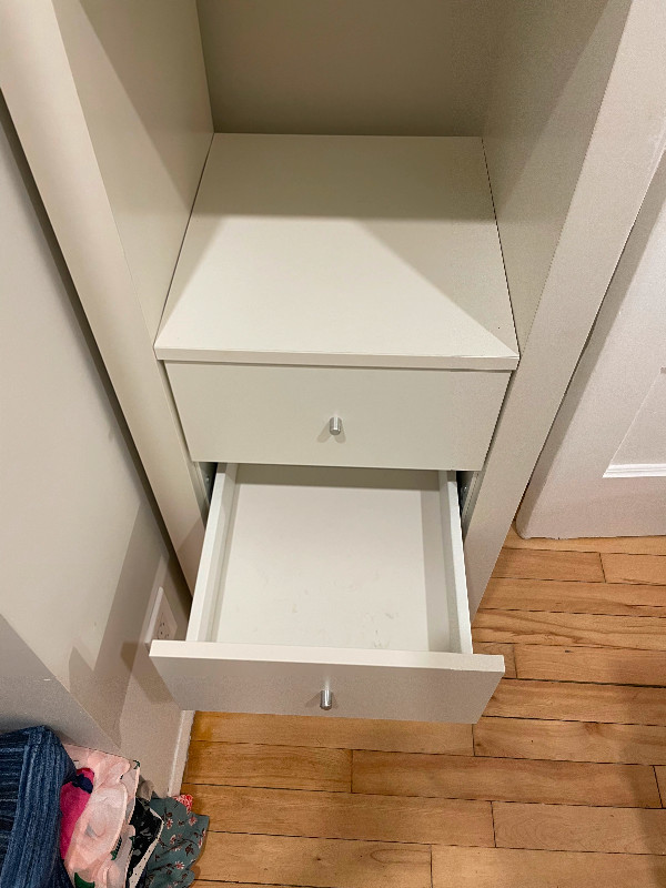 IKEA Kallax Tall Shelf Bookcases & Shelving Units Ottawa Kijiji