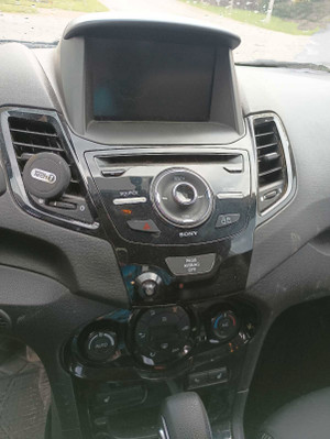 2014 Ford Fiesta Titanium 