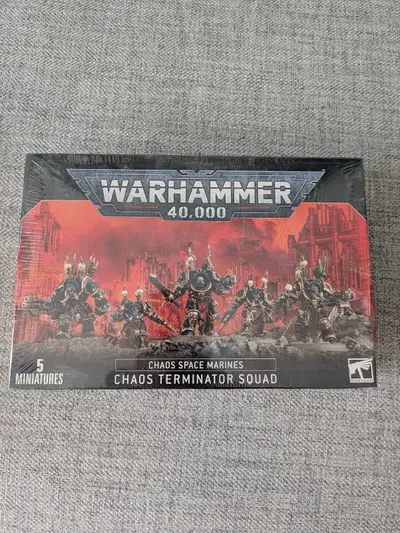 Warhammer 40K Chaos Terminators, View more