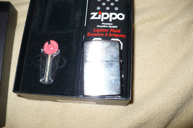 zippo fire breathing dragon lighter in Arts & Collectibles in Mississauga / Peel Region - Image 2