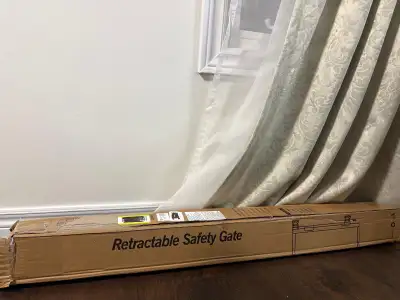 Retractable Safety Gate Black, View more