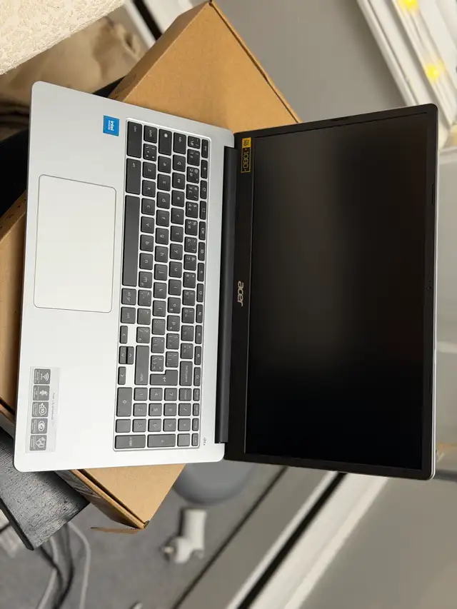 Acer Chromebook in Laptops in Barrie - Image 7