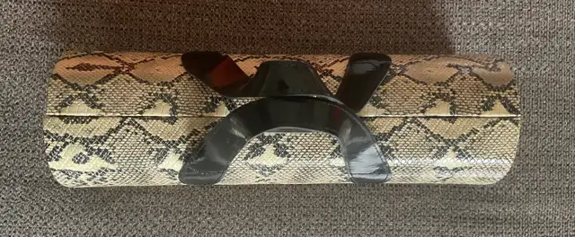 Bottle holder (wine purse) in Bags & Luggage in Oshawa / Durham Region - Image 4