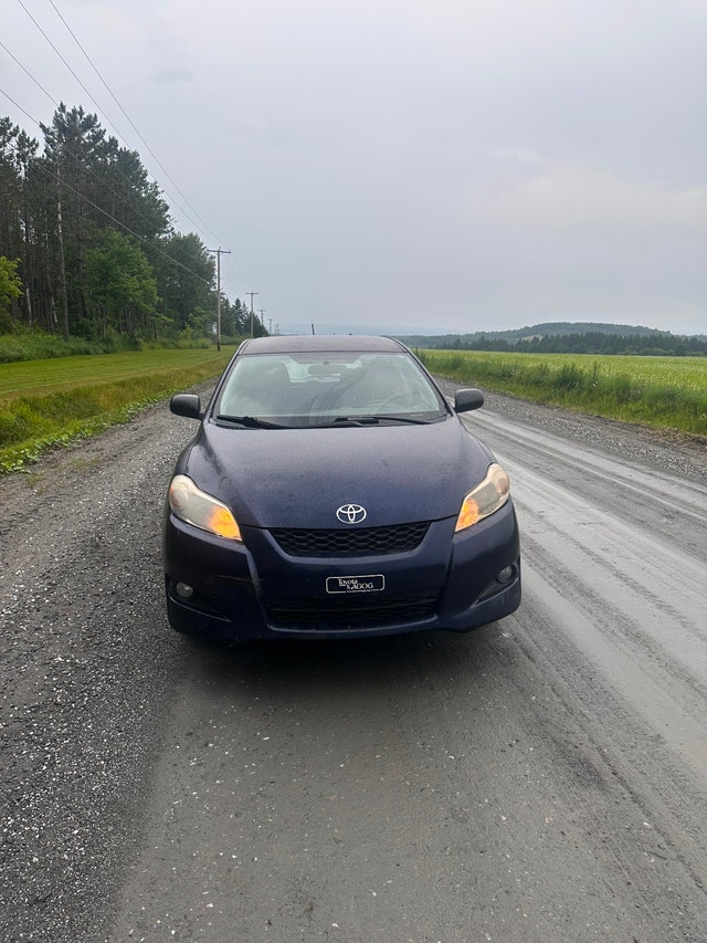 Toyota Matrix 2010 — photo 4