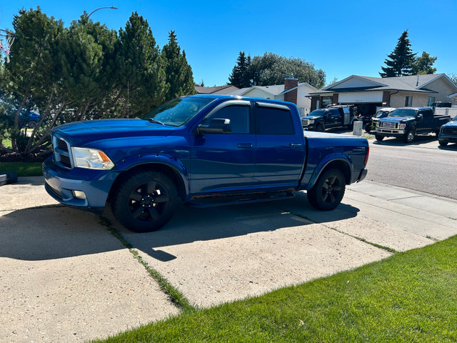 2010 Dodge Ram 1500 Crew Cab in Cars & Trucks in Edmonton