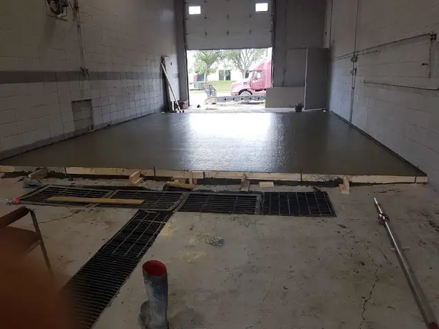 $2  Concrete place & finish62863222791427121