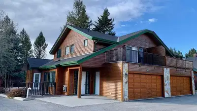 FAIRMONT MOUNTAIN VIEW CONDO, View more