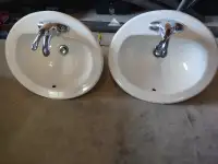 2 bathroom sinks with faucet