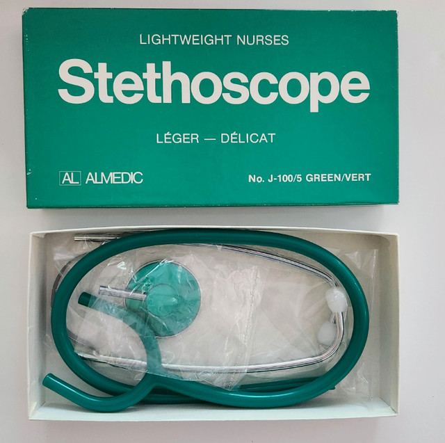 Stethoscope Lightweight Nurse dans Santé et besoins spéciaux  à Ville de Montréal