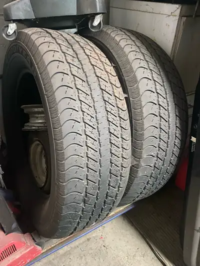 P 275 / 60R 20 20” Dodge ram 20” tires 2 x tires $100 each Excellent condition