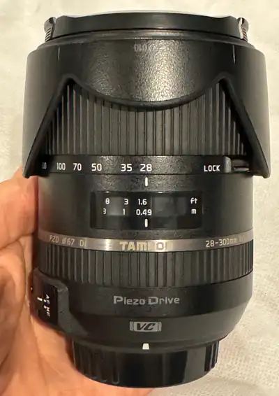 タムロン 28-300mm F3.5-6.3 Di VC PZD 40 ads for nikon lens tamron in All Categories in Ontario